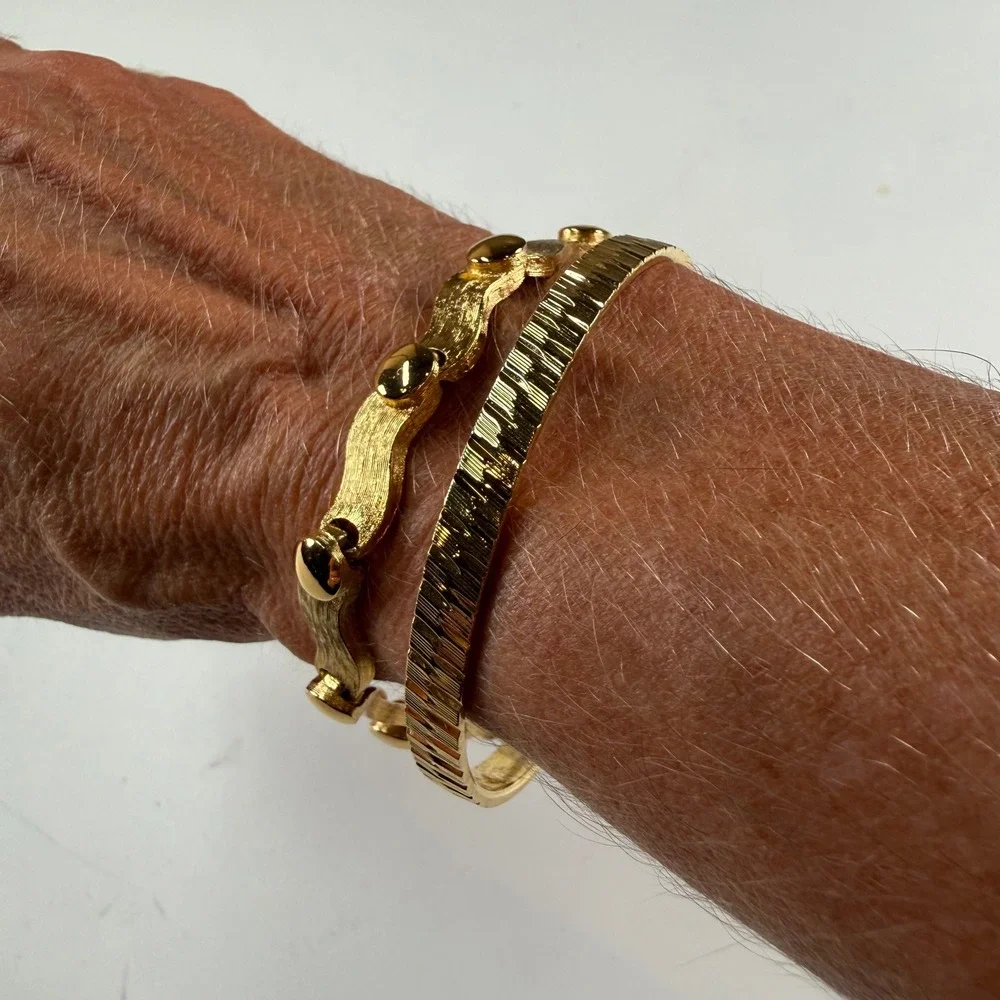 Monet gold tone